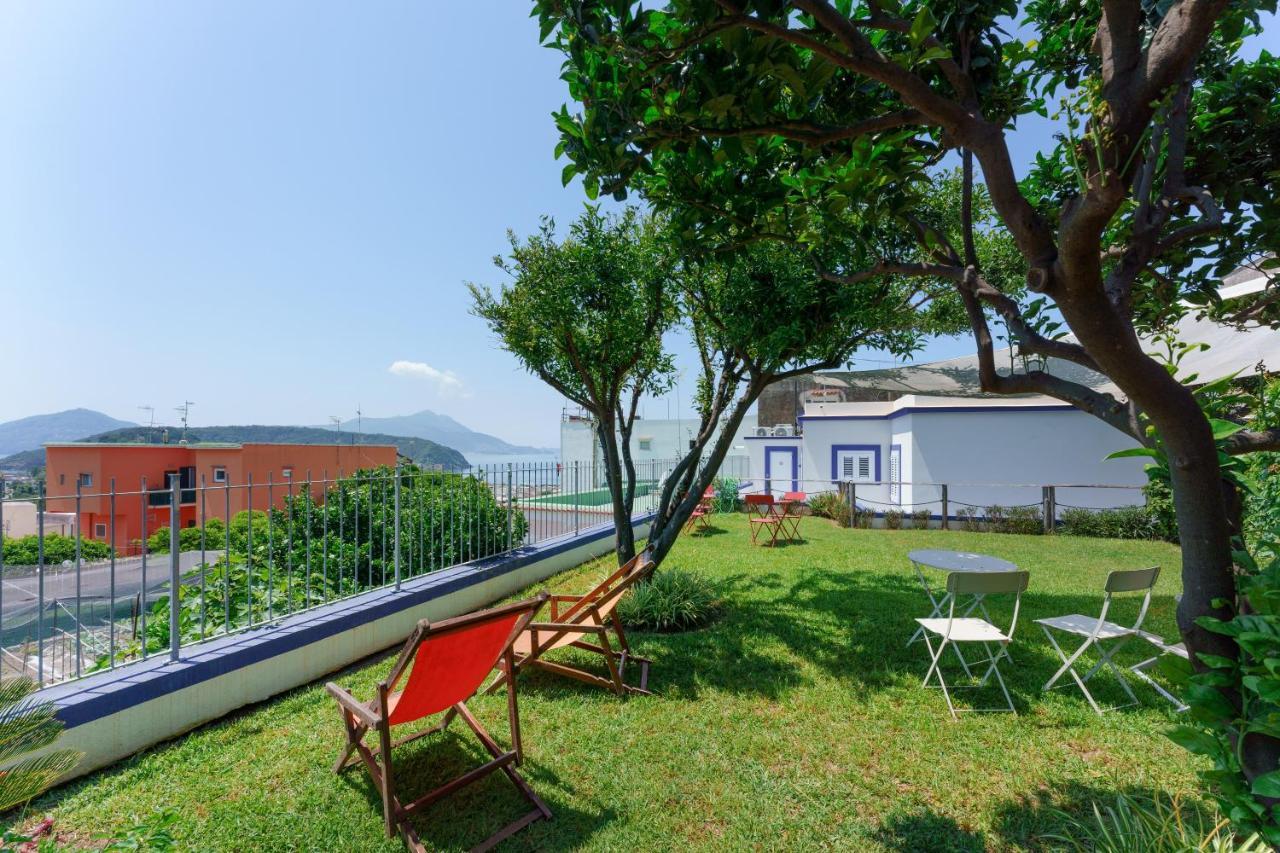 Poseidonia Bed & Breakfast